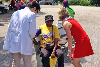 Dr. Nicole Brandt Counsels Patients at Local Community Outreach Event